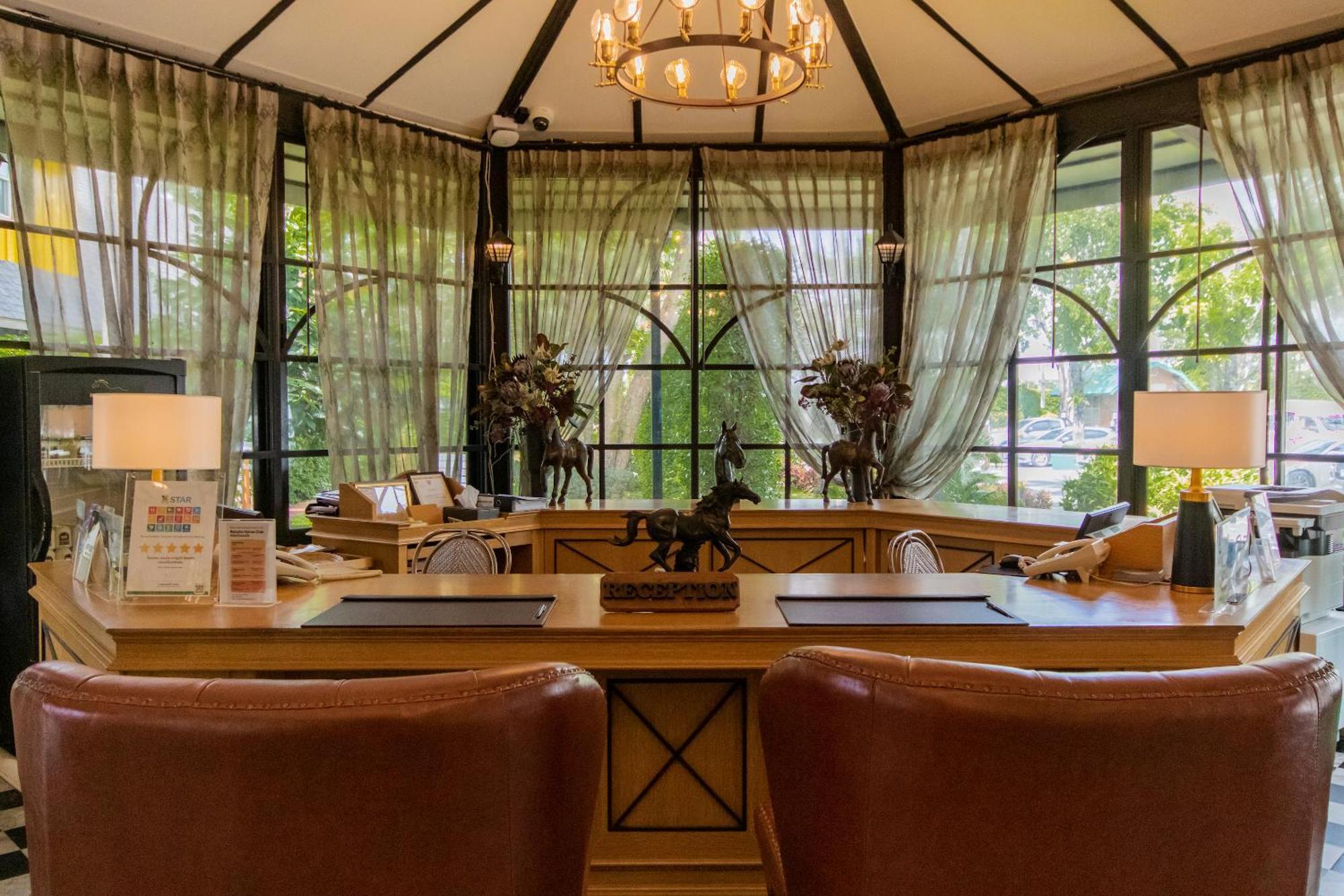 Rancho Charnvee Resort & Country Club Khaoyai Pak Chong Buitenkant foto