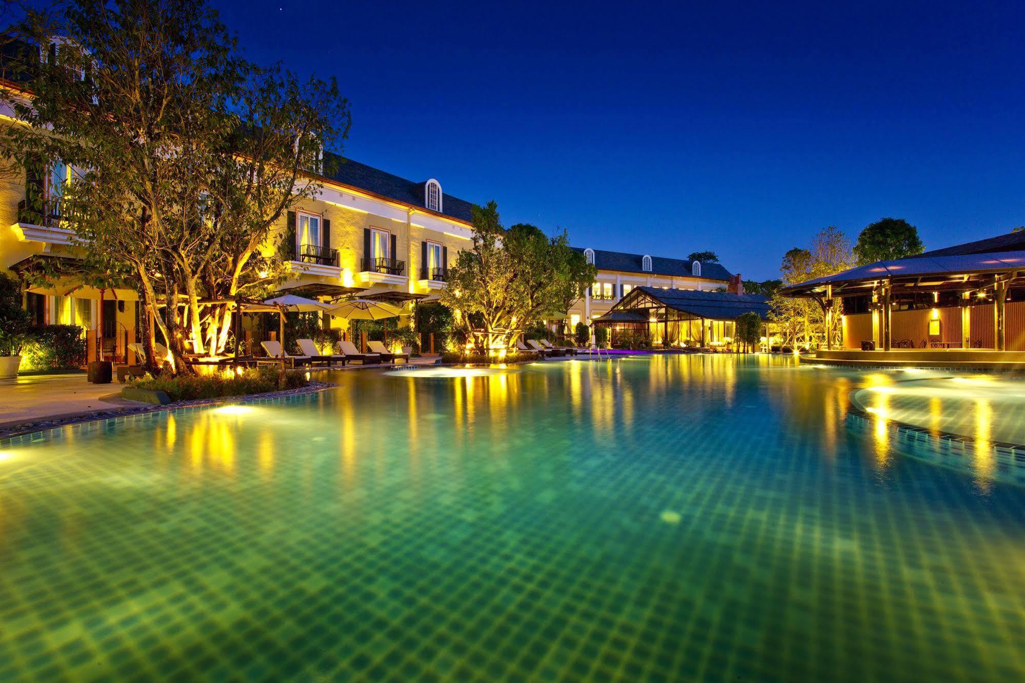Rancho Charnvee Resort & Country Club Khaoyai Pak Chong Buitenkant foto